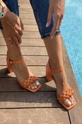 کفش پاشنه بلند زنانه سگگک دار مدل بافتنی نارنجی برند İnan Ayakkabı