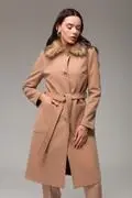 کت بلند زنانه یقه خز دار جیب دار دکمه ای شتری برند Concept