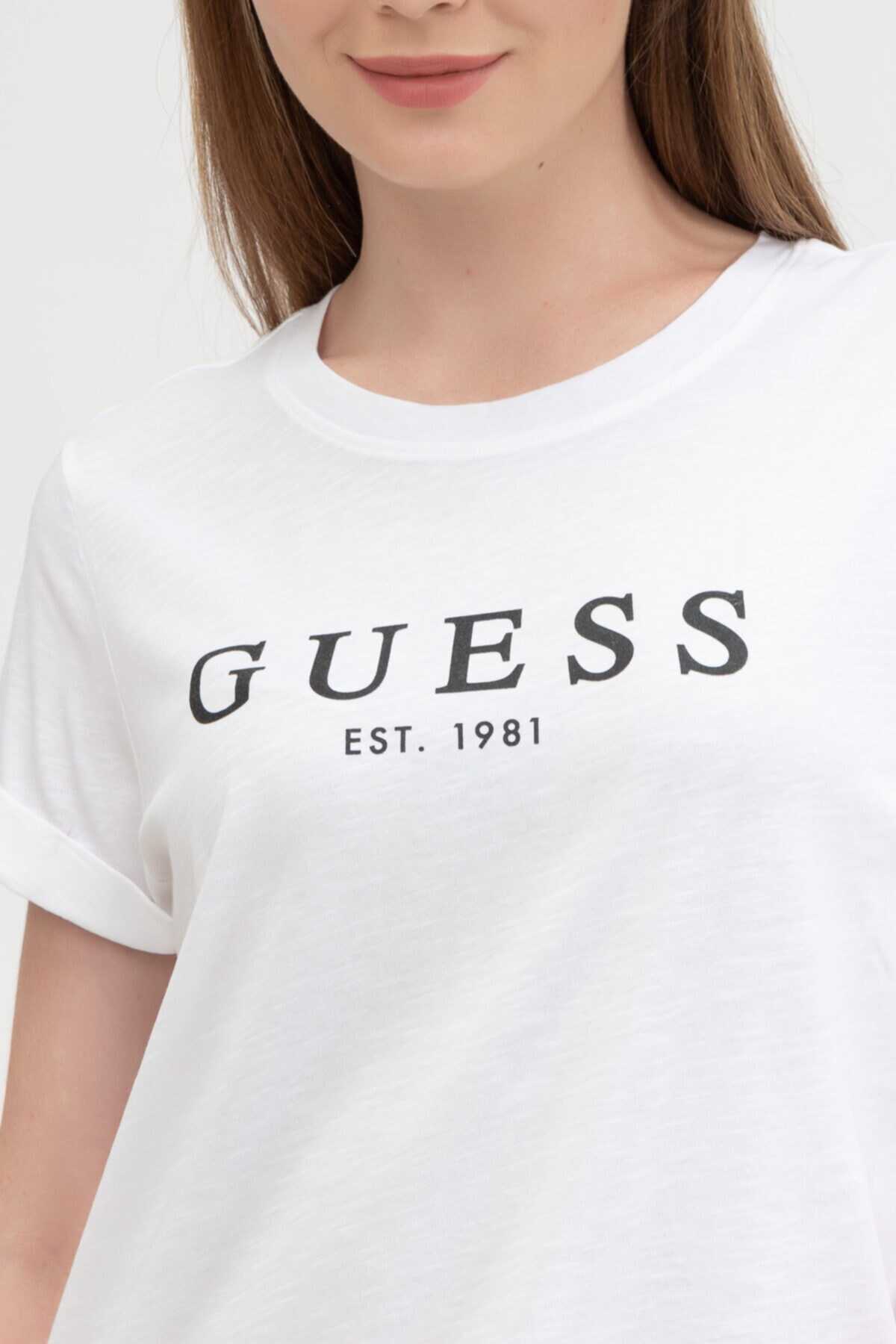 تیشرت زنانه یقه گرد چاپ دار آستین پاکتی سفید برند Guess 