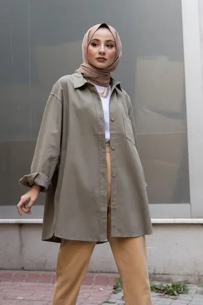 پیراهن دکمه ای تک جیب زنانه سبز برند Caramel Butik