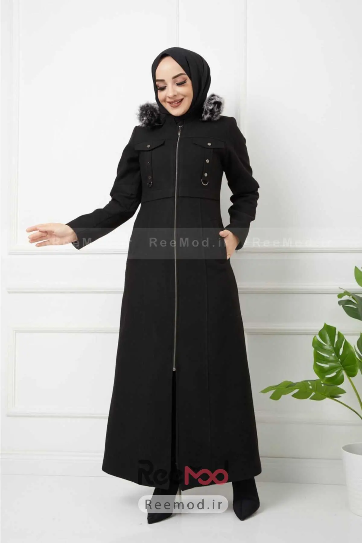کت بلند زمستانی کلاه خز دار زنانه مشکی برند KMKkombin 