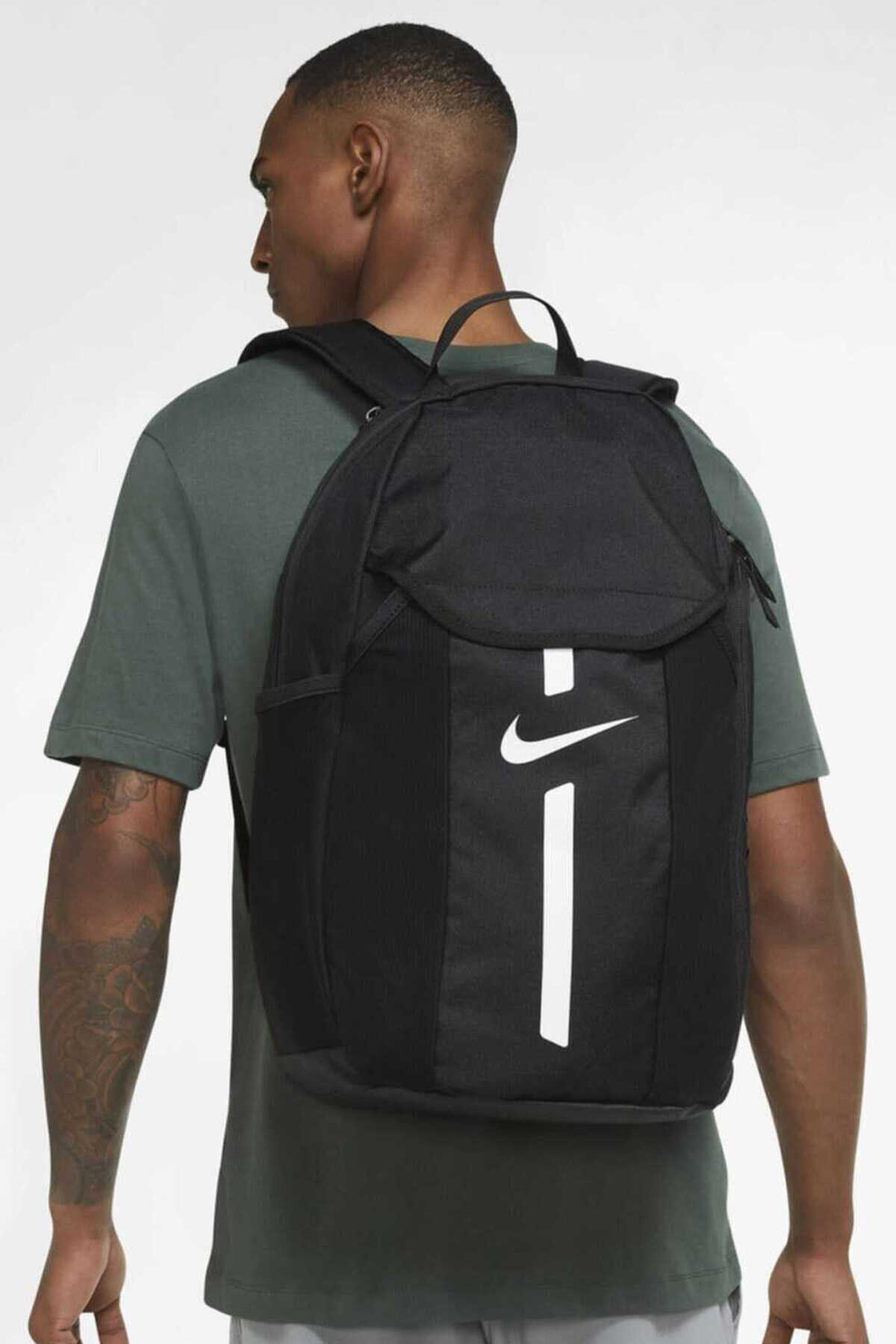 کوله پشتی مردانه اسپرت طرح دار مشکی برند Nike