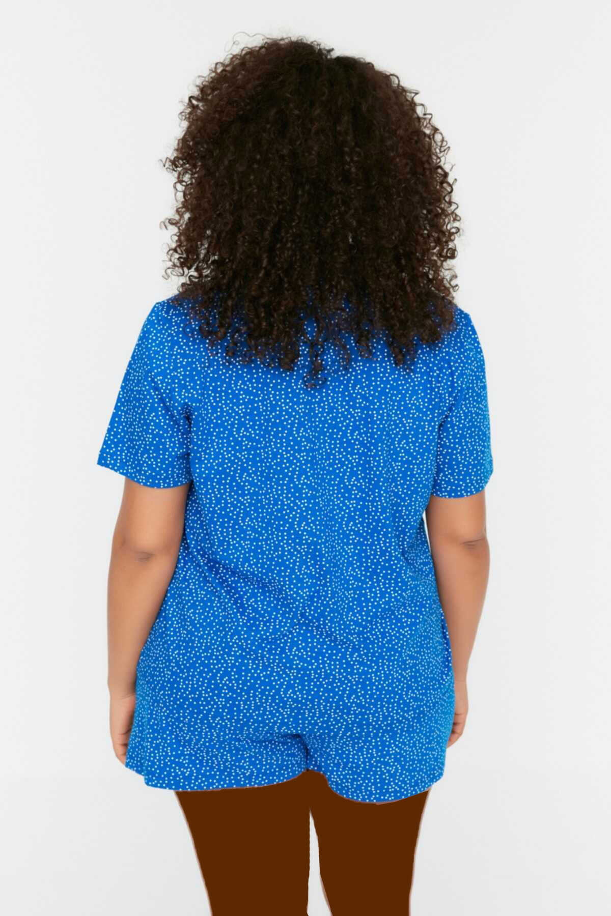 ست پیژامه بلوز شلوارک زنانه چاپ دار دکمه ای سایز بزرگ آبی برند Trendyol Curve