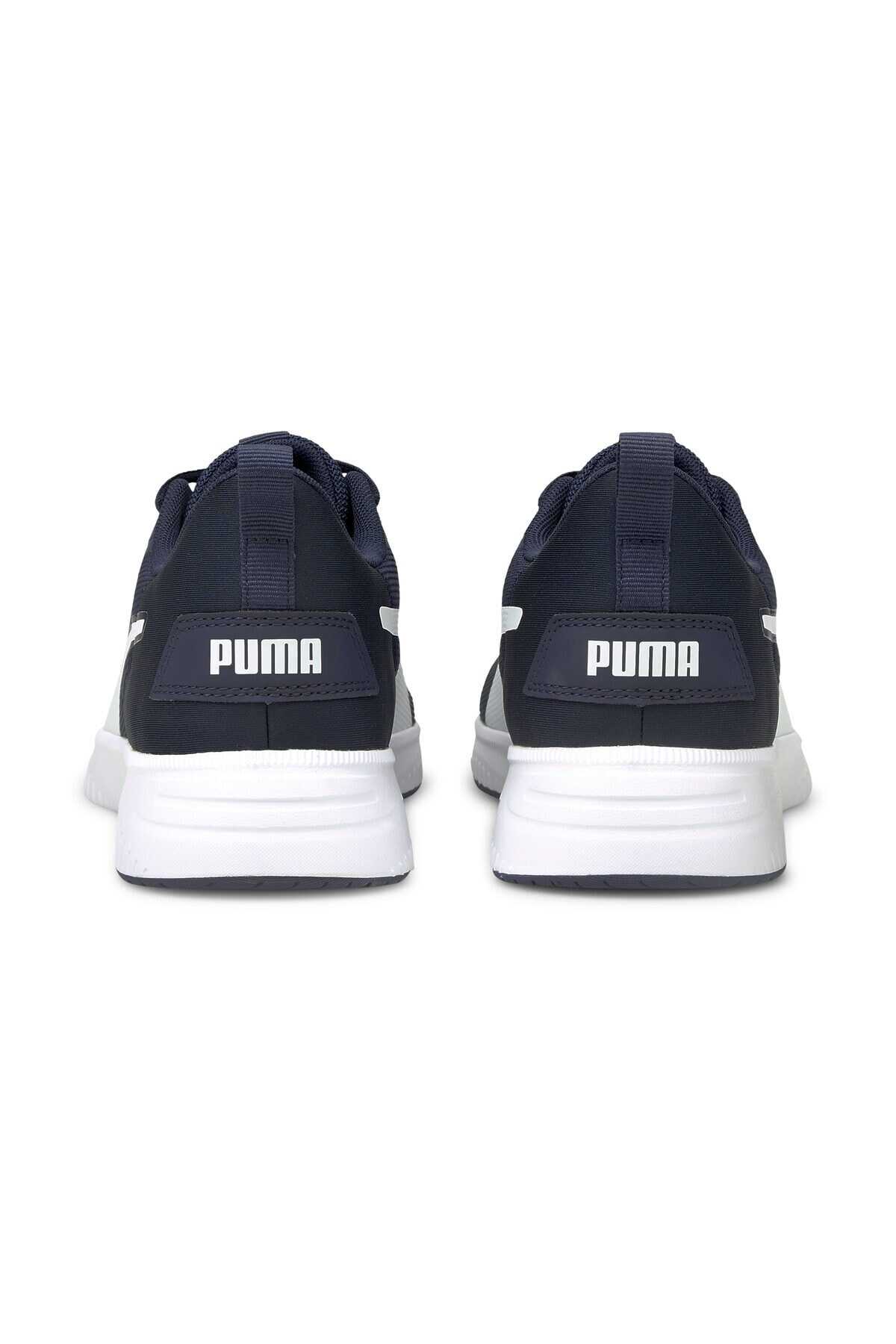 کفش ورزشی زنانه سرمه ای مدل Flyer Flex برند Puma 