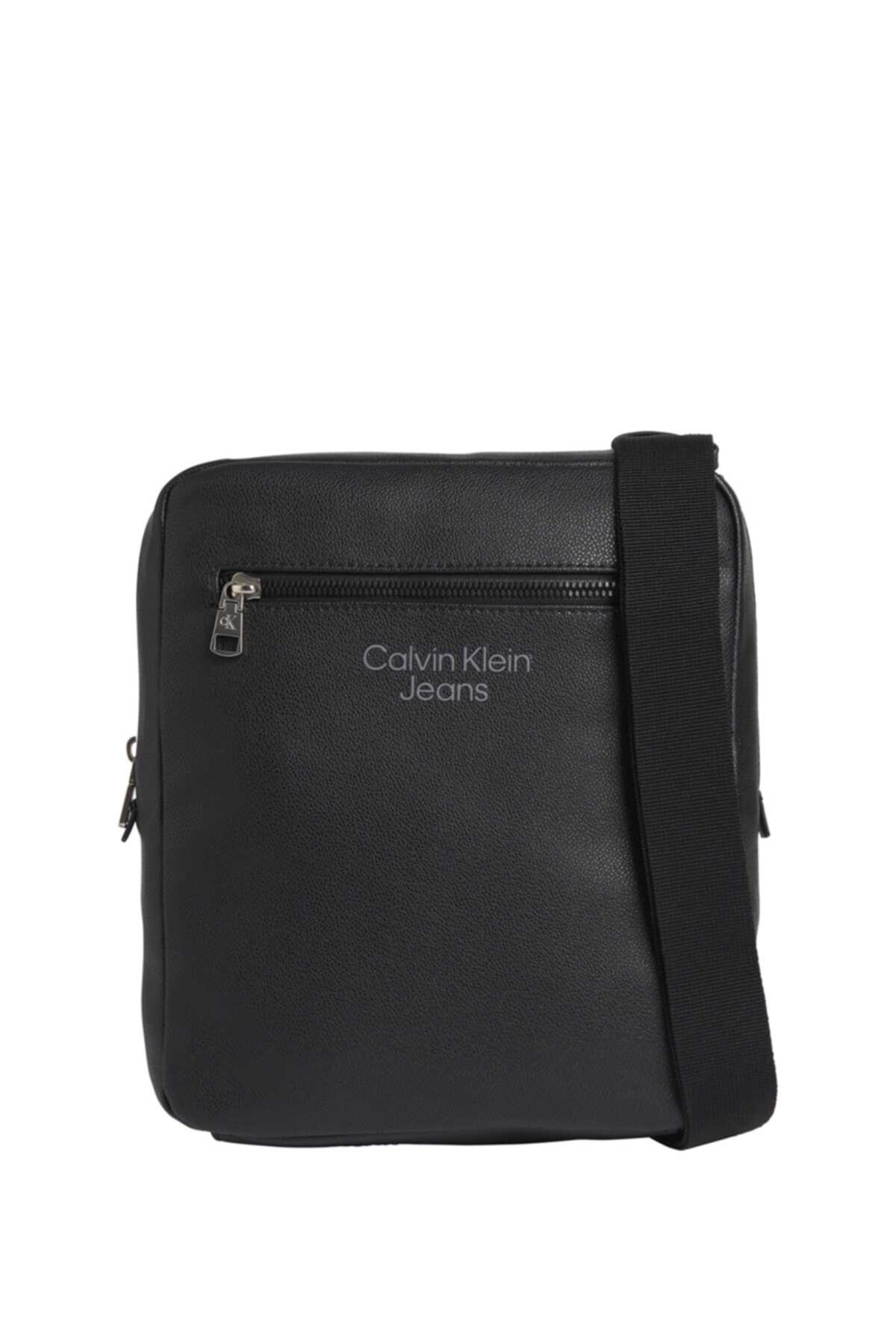 کیف مسنجر یونیسکس مردانه مشکی برند Calvin Klein