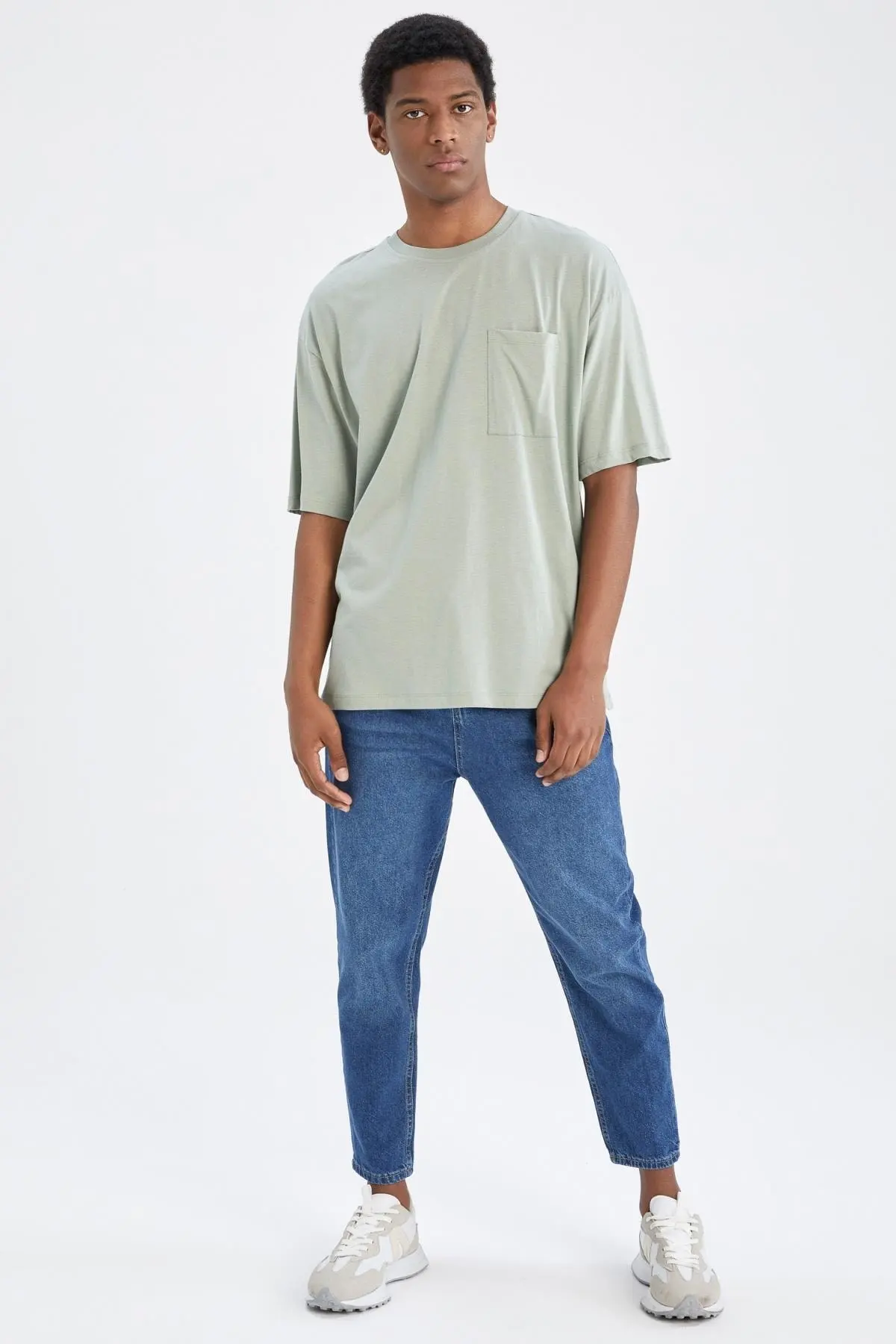 تیشرت اور سایز تک جیب مردانه سبز نعنایی برند Defacto 