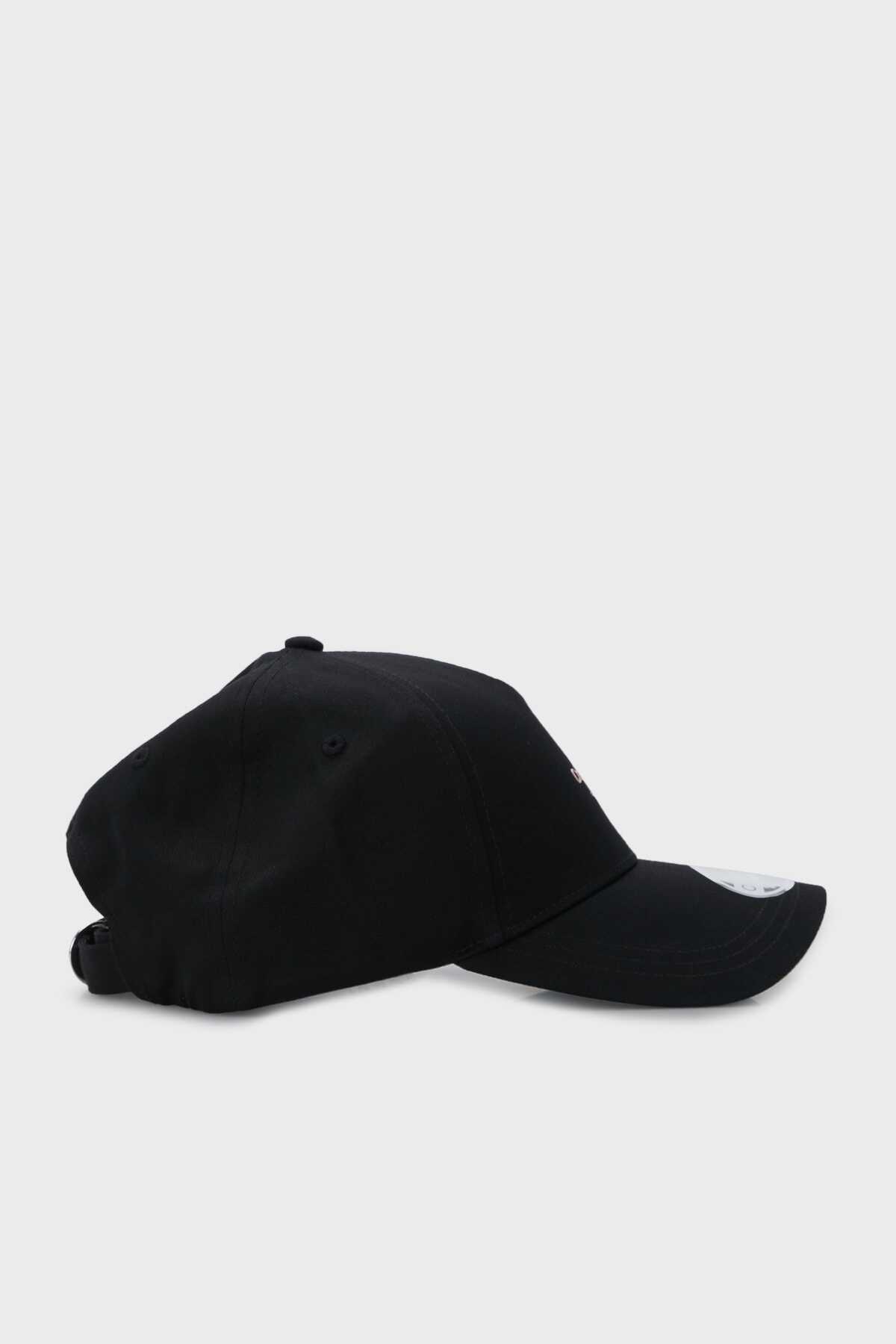 کلاه کپ یونیسکس چاپ دار مشکی برند Calvin Klein 