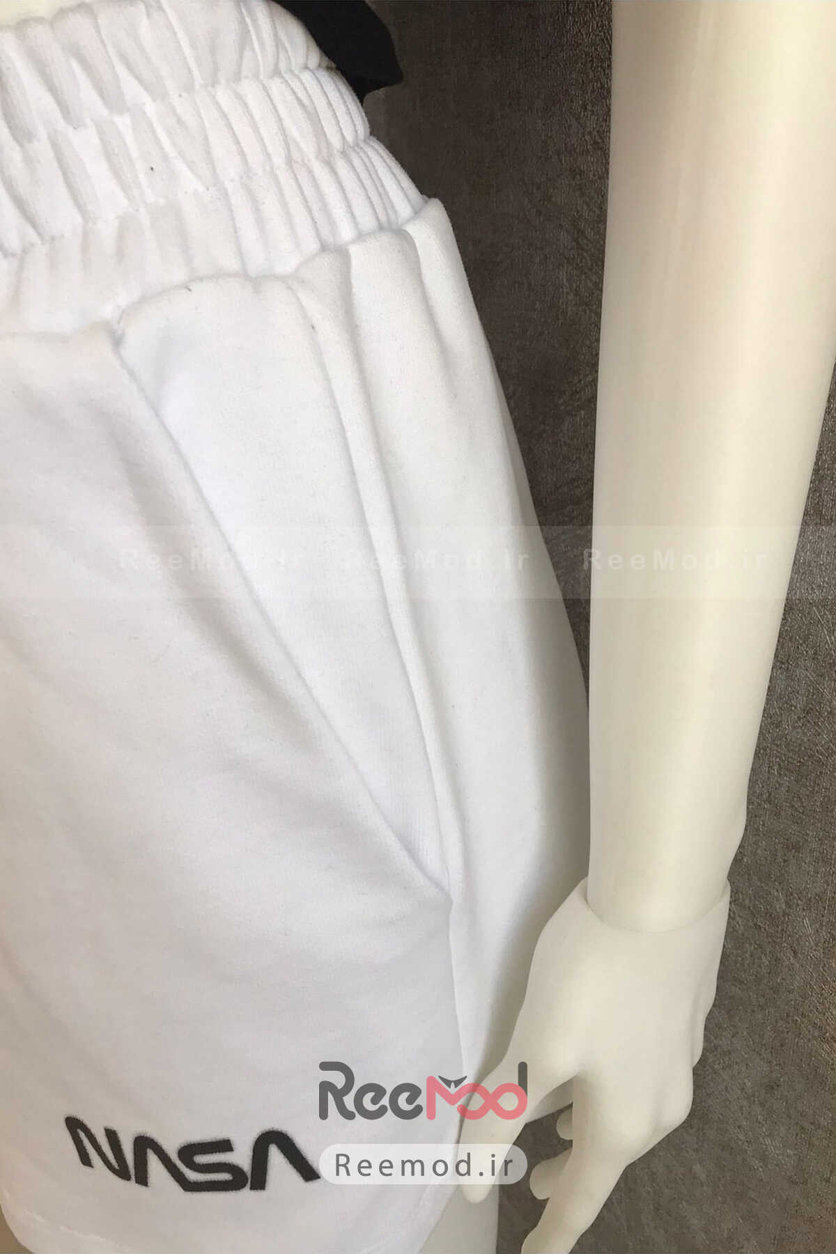 شلوارک زنانه سایز بزرگ چاپ دار سفید برند DİVİSTA