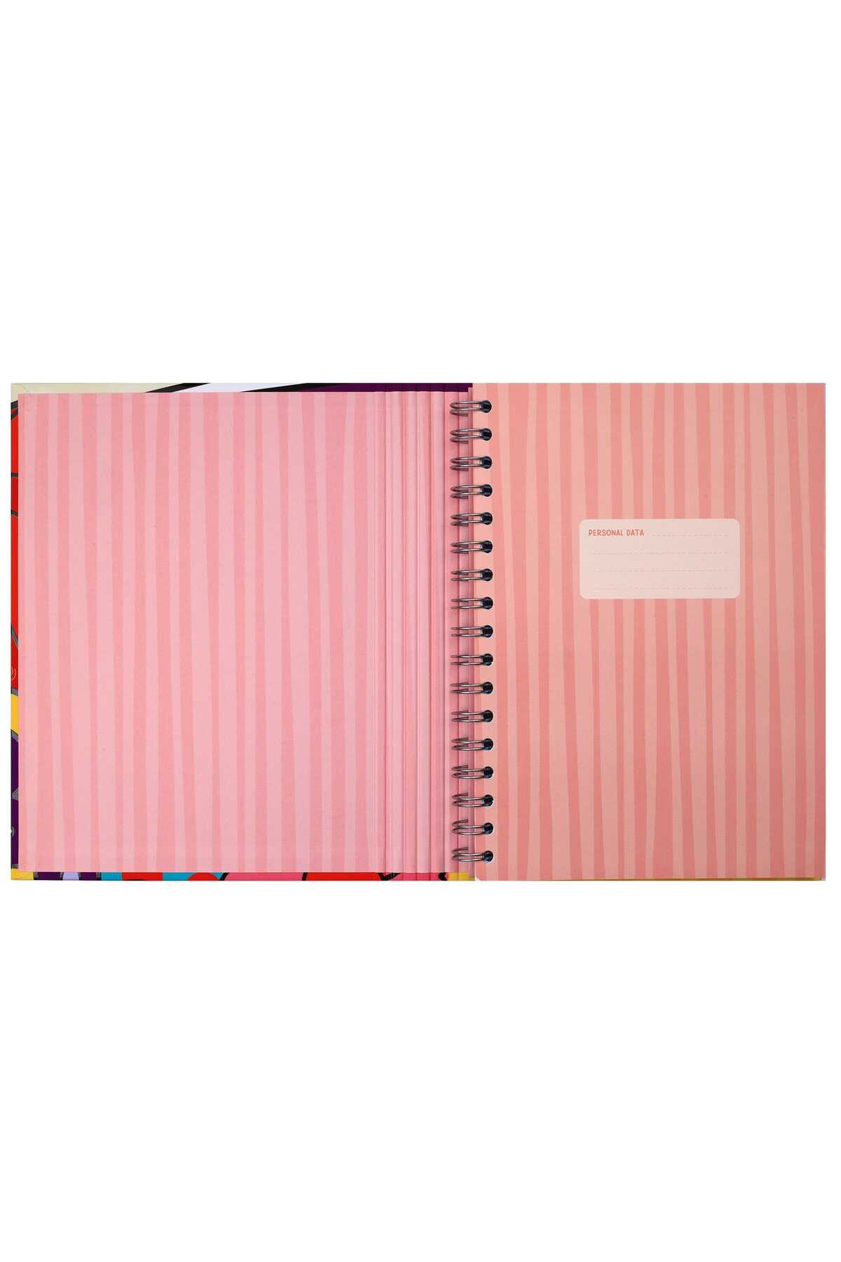 دفترچه یادداشت 16.5x22.5 سانتی طرح گل صورتی برند Victoria's Journals