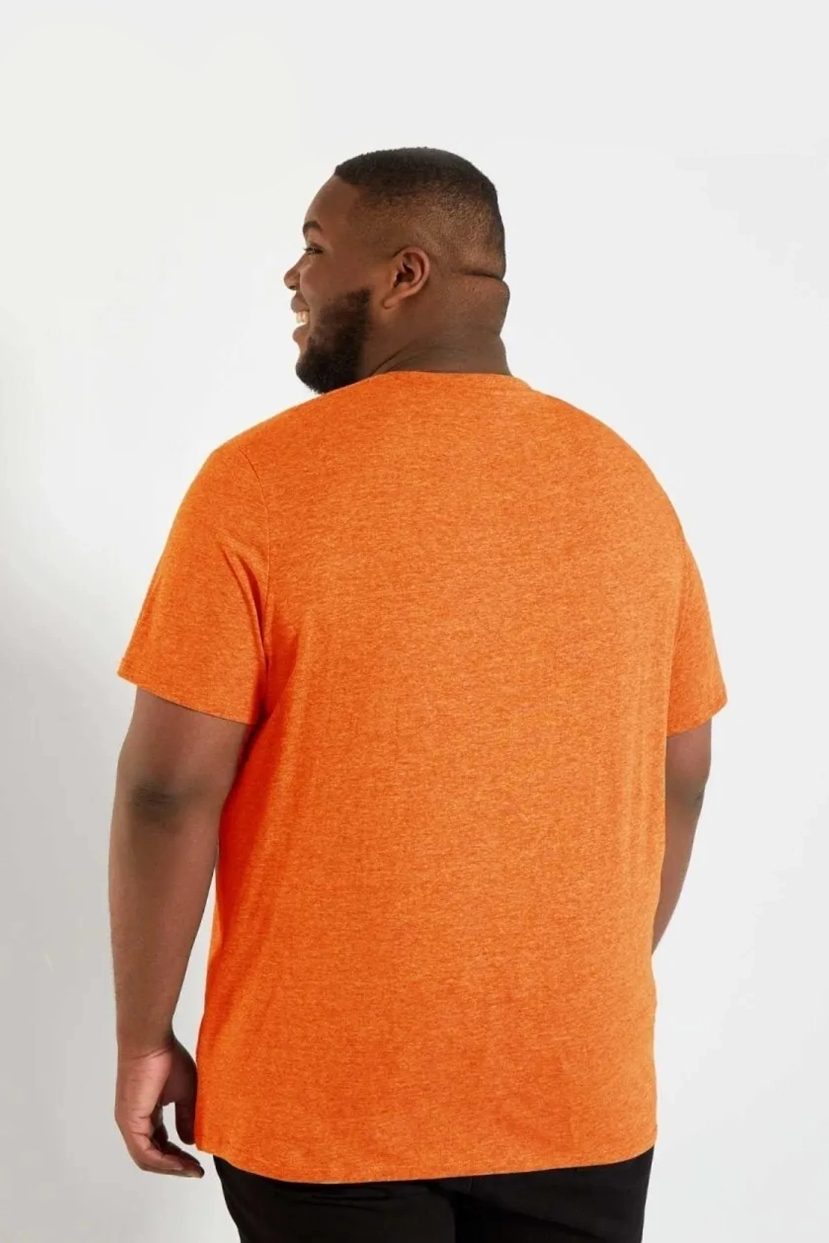 تیشرت ساده یقه گرد سایز بزرگ مردانه نارنجی برند Sandstone