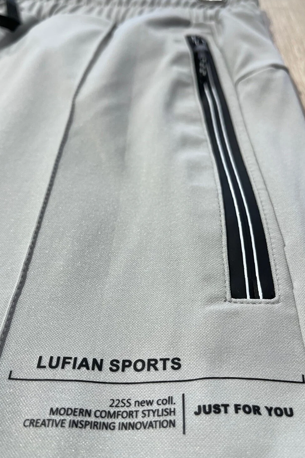 شلوار ورزشی جیب زیپ دار مردانه خاکستری برند Lufian 