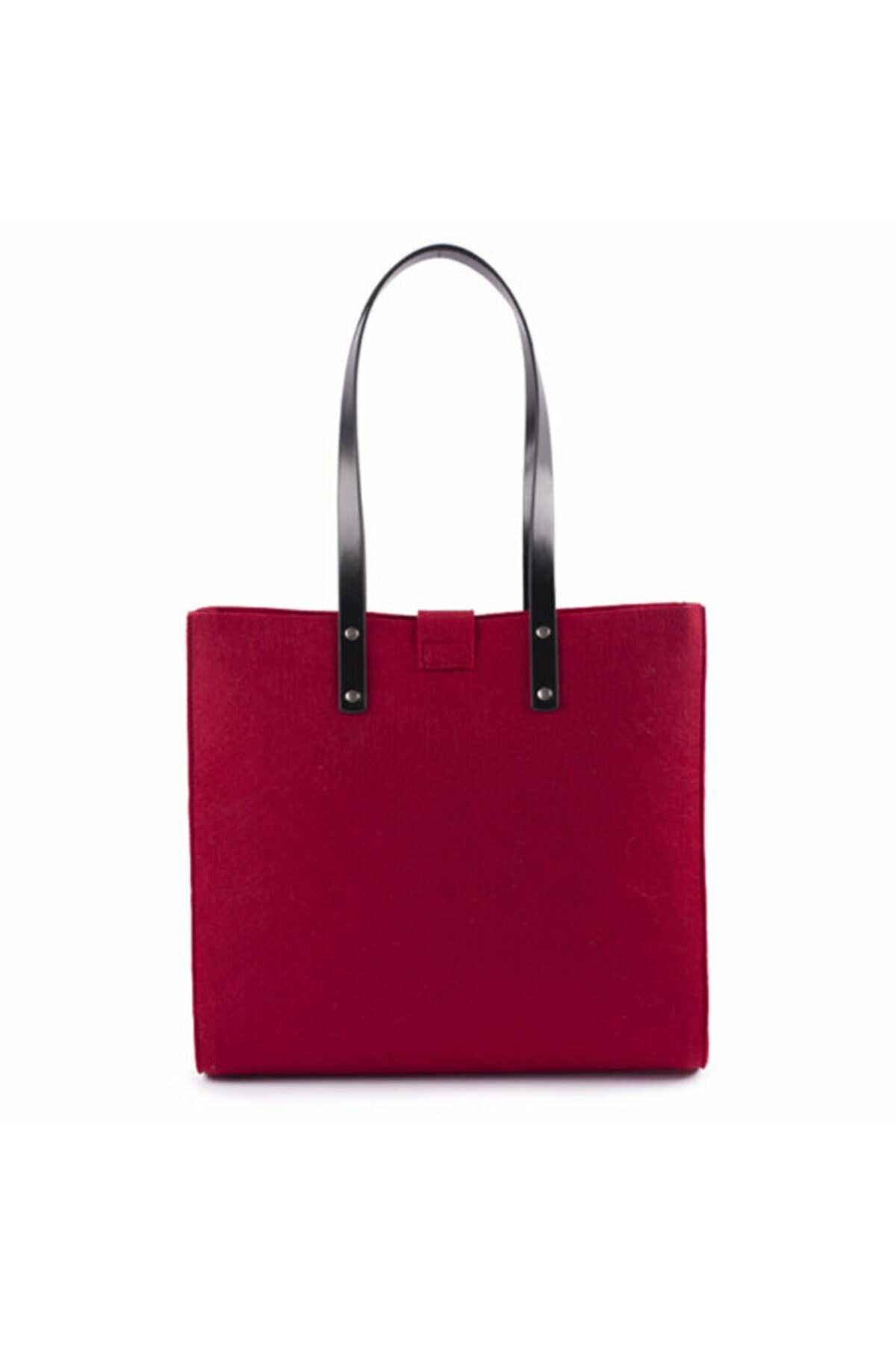 کیف نمدی دوشی طرح دار آویز دار زنانه قرمز برند Biggdesign 