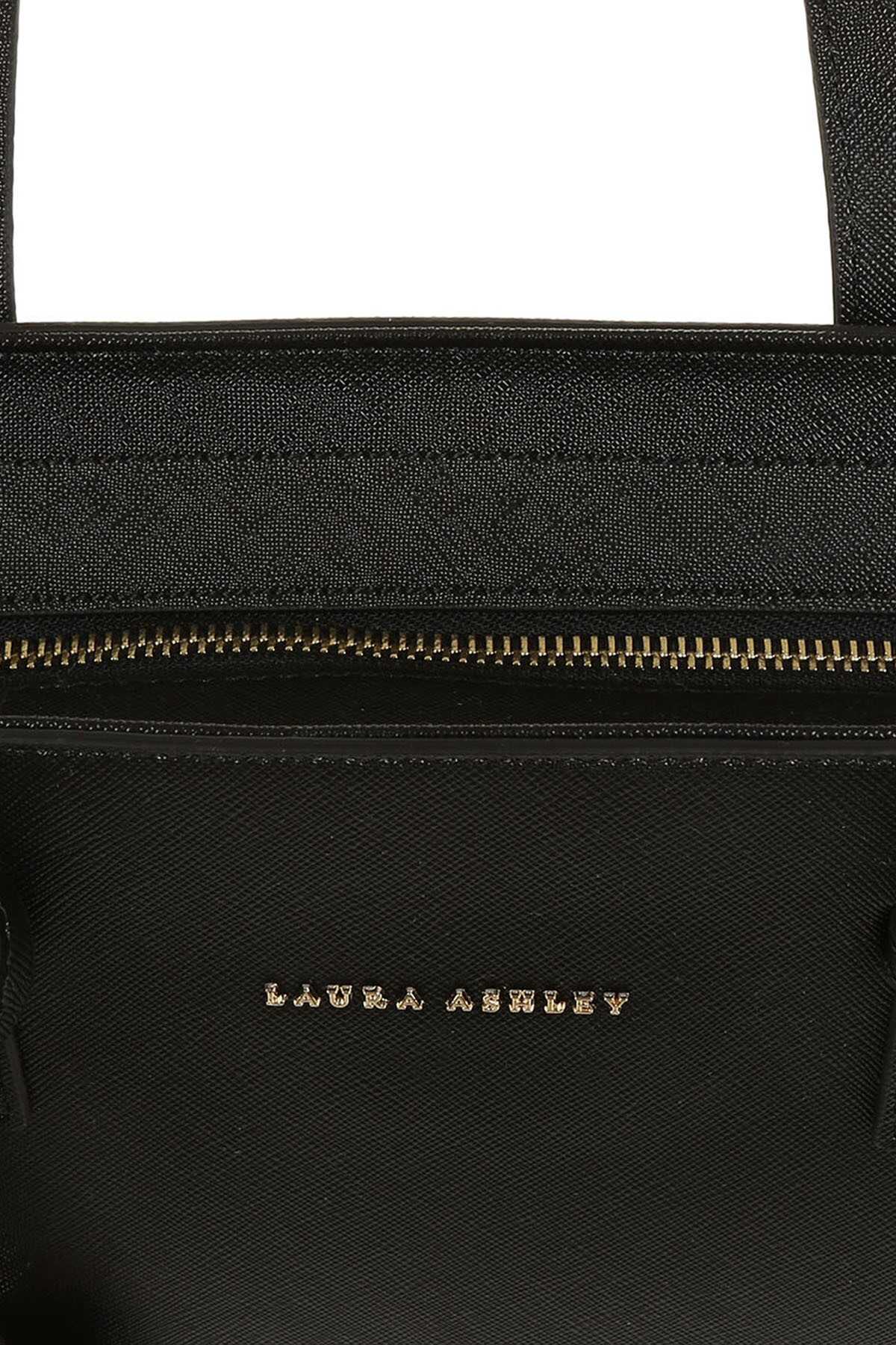 کیف دوشی منگوله دار زنانه مشکی برند Laura Ashley