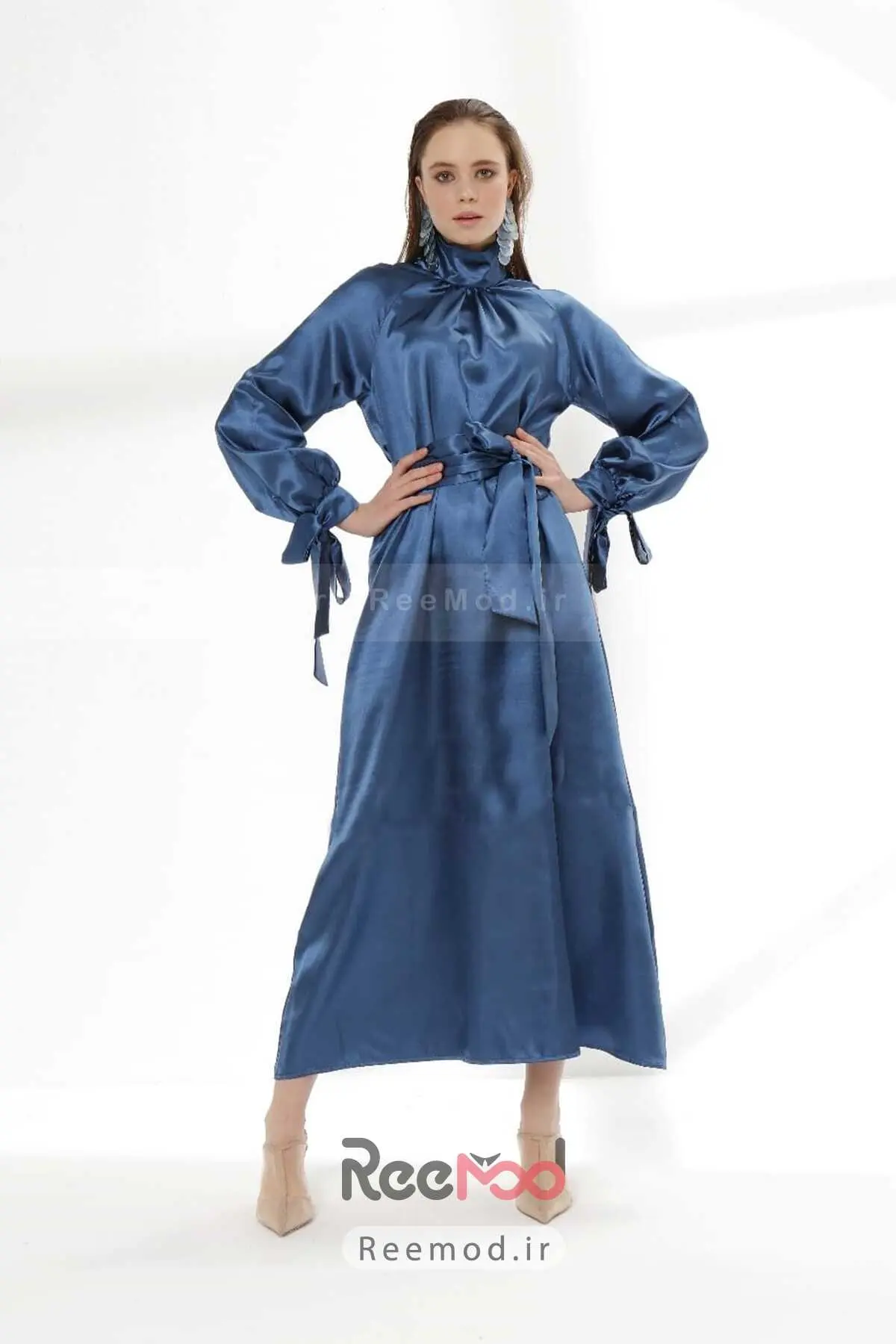 لباس شب ساتن یقه پلیسه آبی نفتی برند Huuq Design