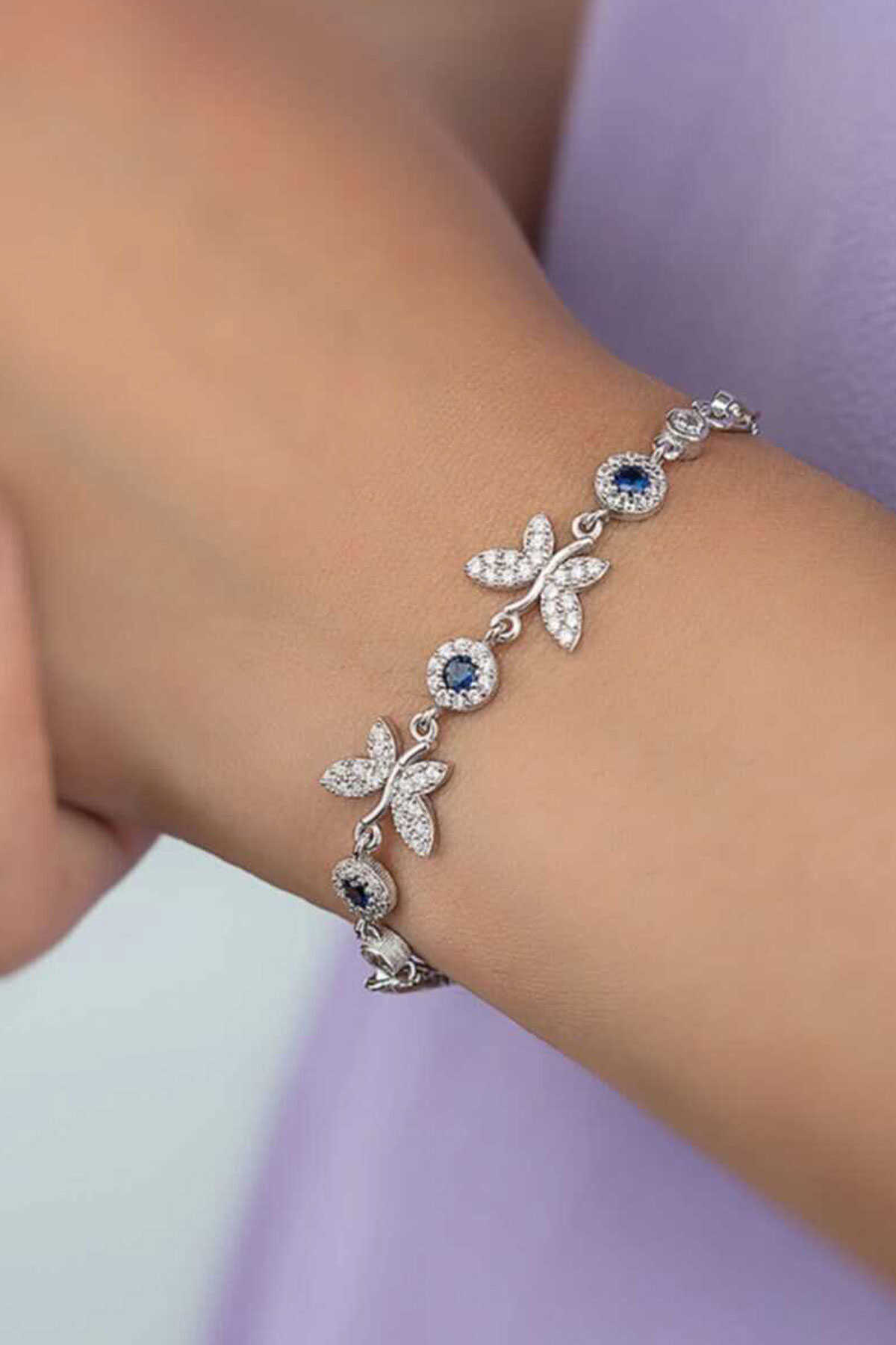 دستبند نقره مدل پروانه زنانه نقره ای برند Gümüş Pazarım