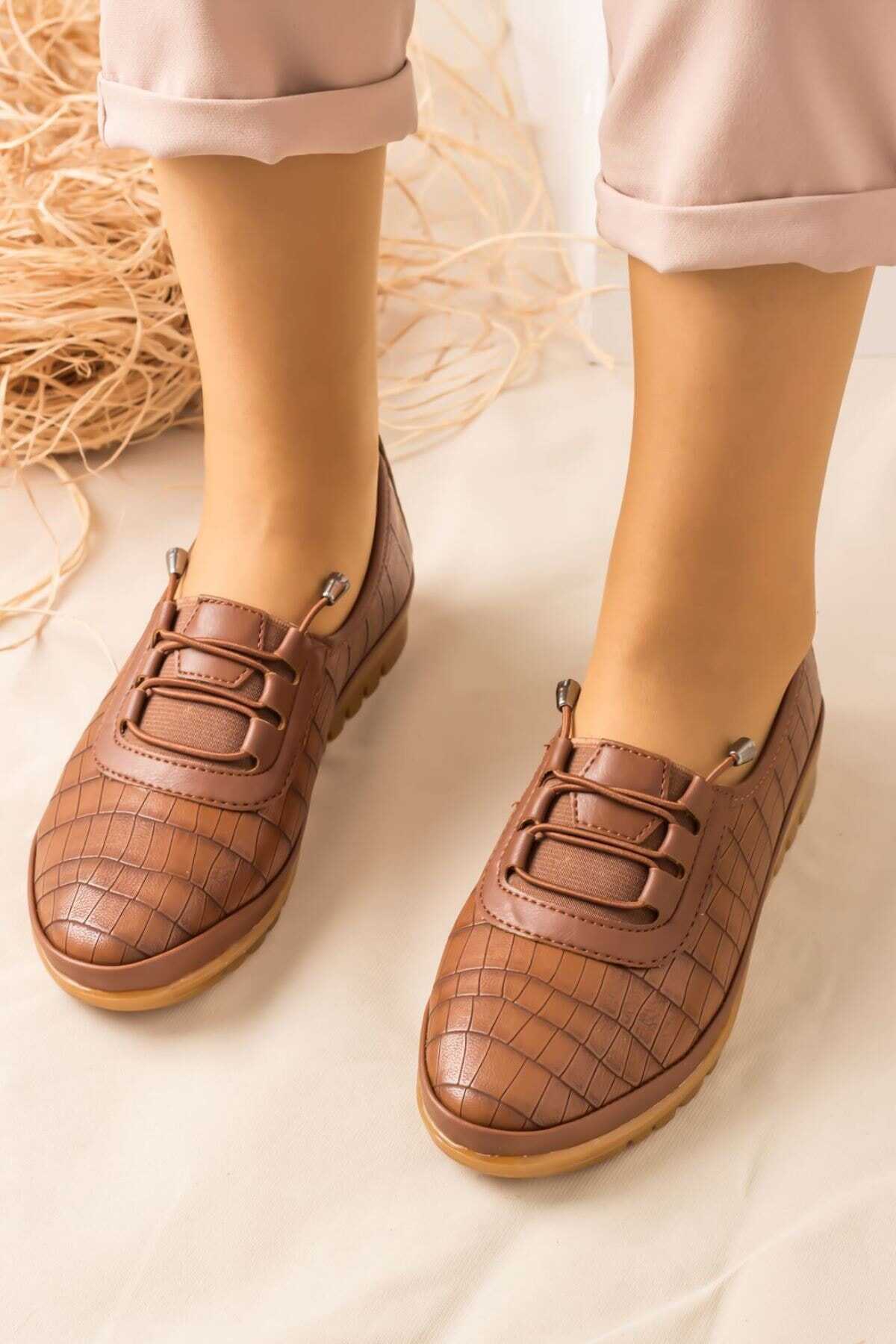 کفش راحتی زنانه قهوه ای برند Lal Shoes & Bags