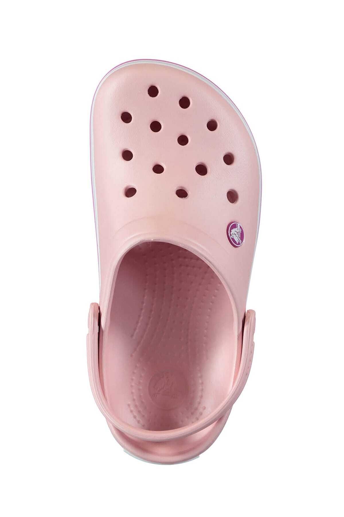 صندل طرح دار زنانه صورتی برند Crocs
