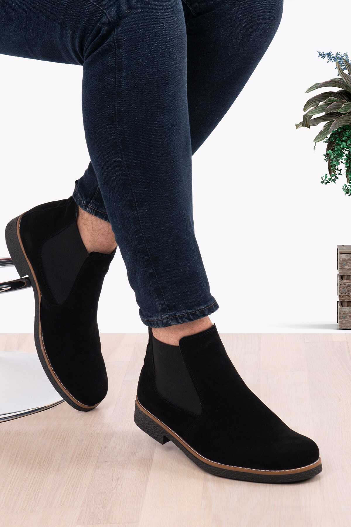 نیم بوت مردانه مخمل کش دار مشکی برند Zegeshoes