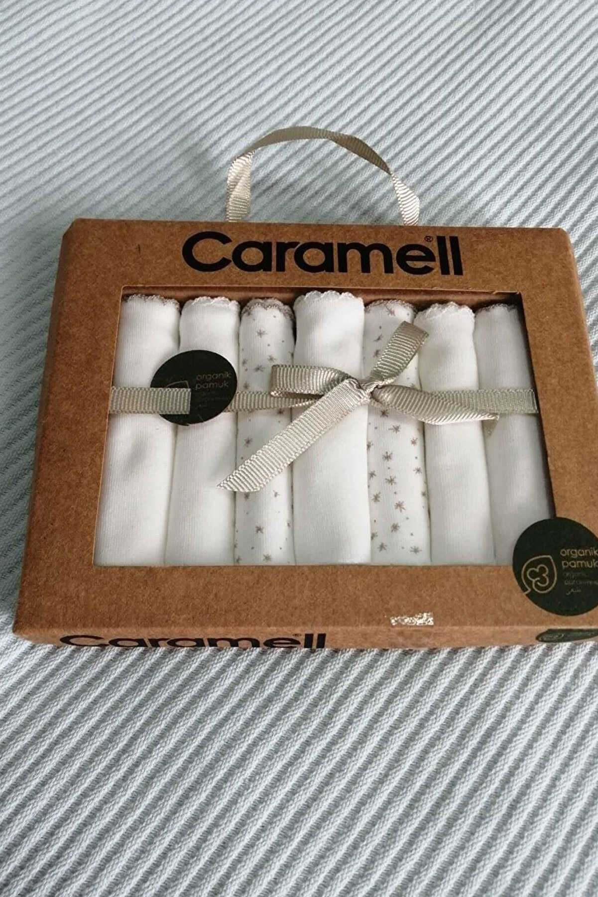 دستمال دهان نوزاد طرح دار 7تکه سفید برند Caramell