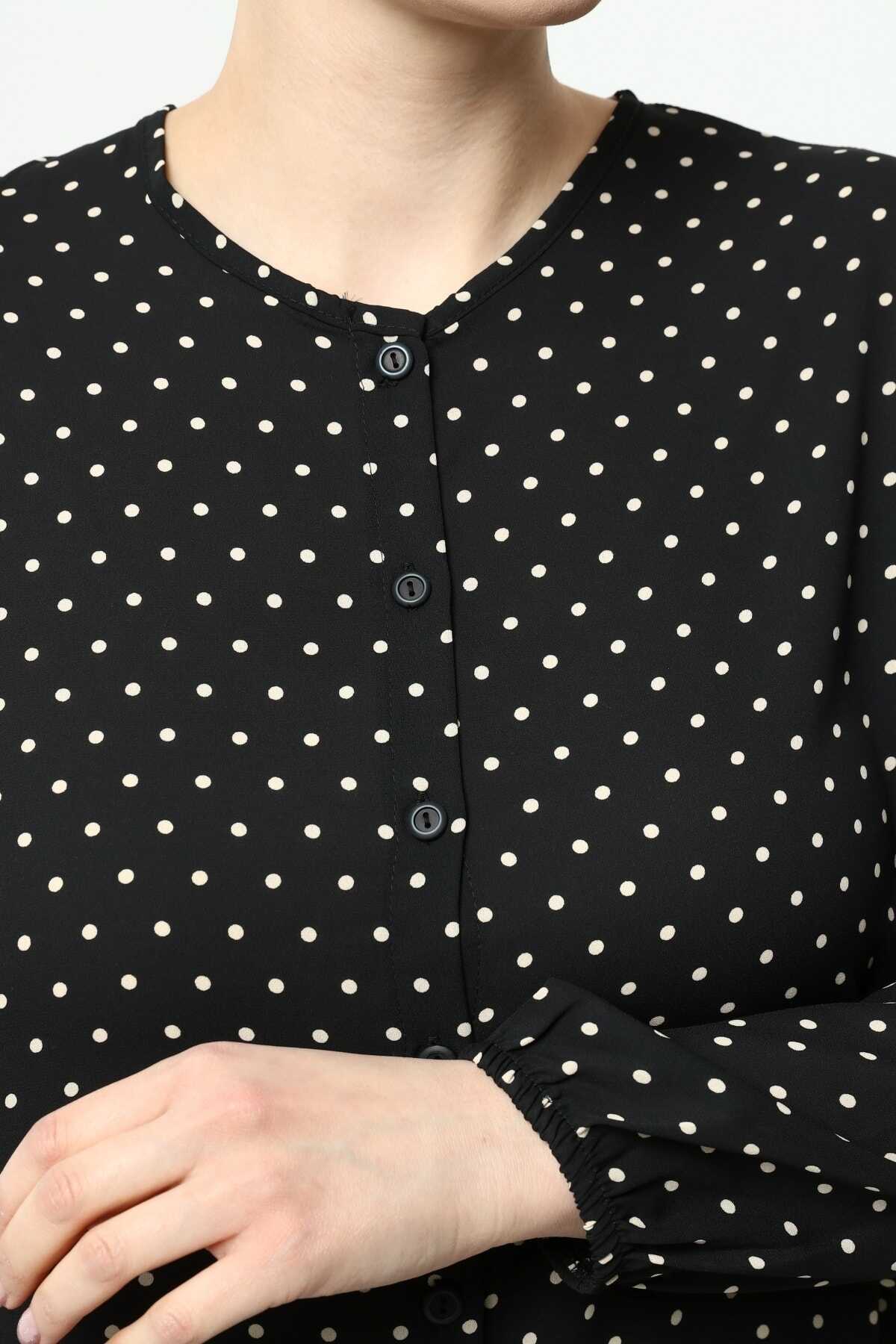 پیراهن آستین بلند خال خالی دکمه دار سایز بزرگ زنانه مشکی