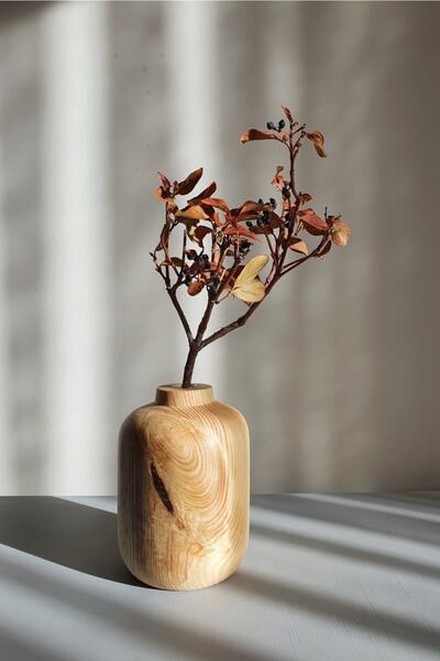 گلدان چوبی سبک اسکاندیناوی کرم