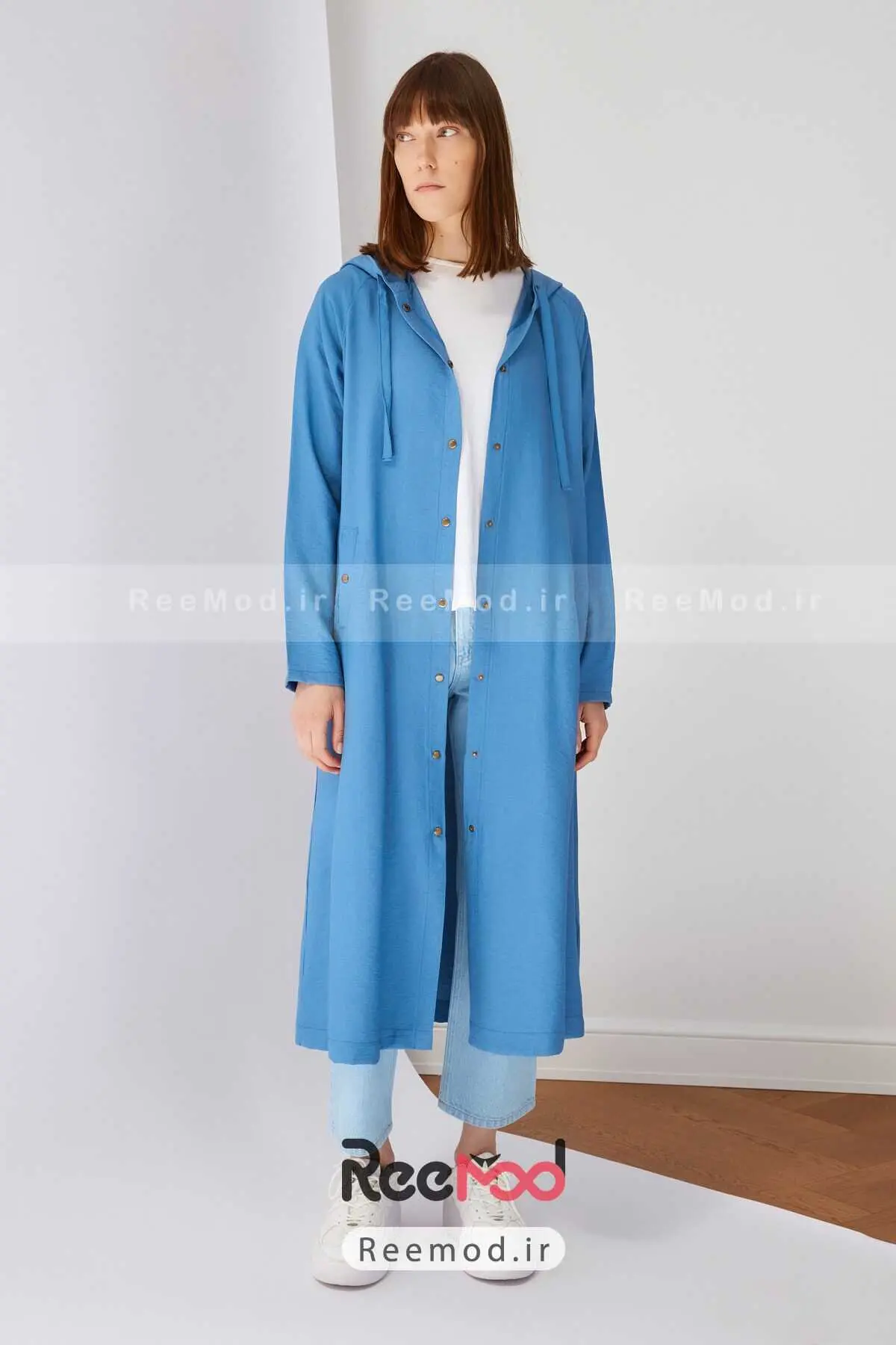 مانتو اسپرت بلند کلاه دار نیلی برند Trendyol Modest