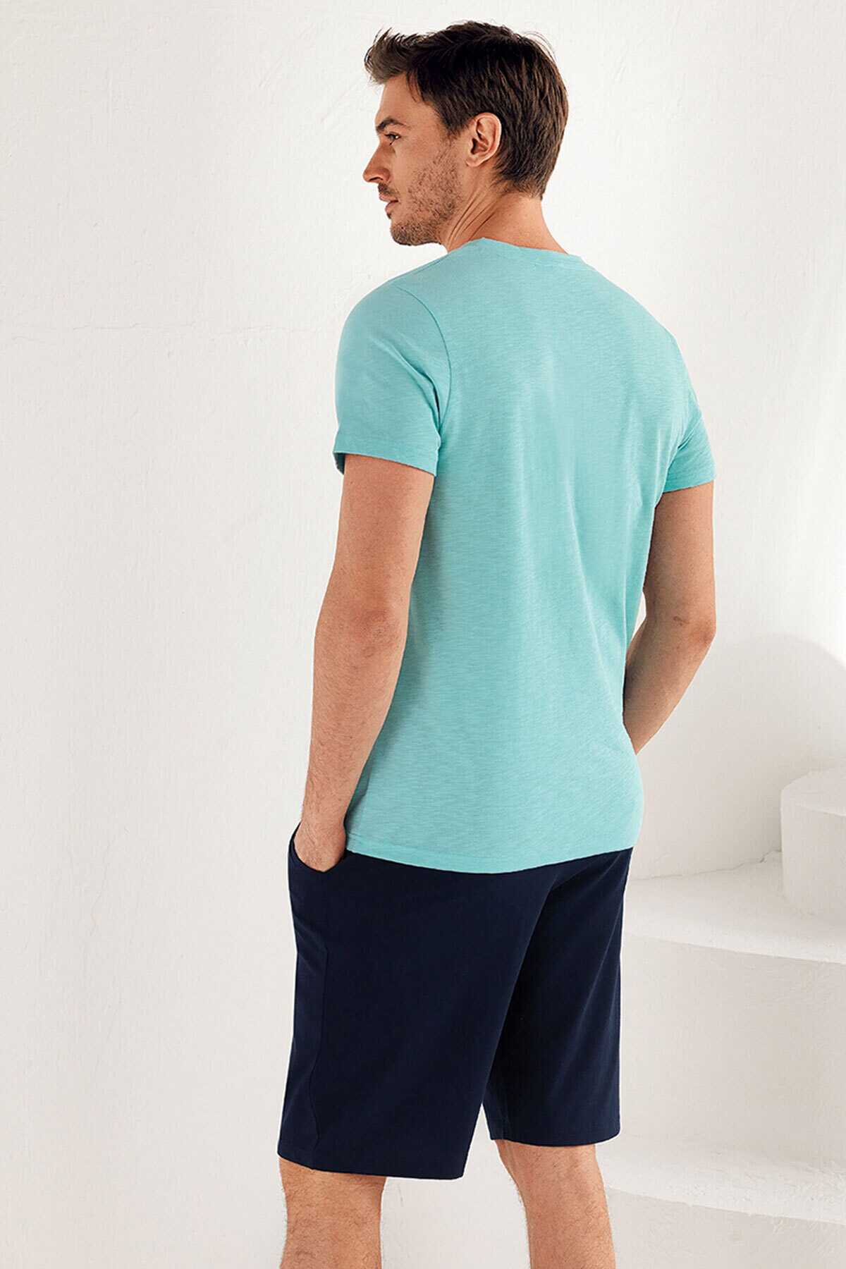 ست تیشرت شلوارک برمودا چاپ دار بندی مردانه آبی روشن سرمه ای برند Şahinler